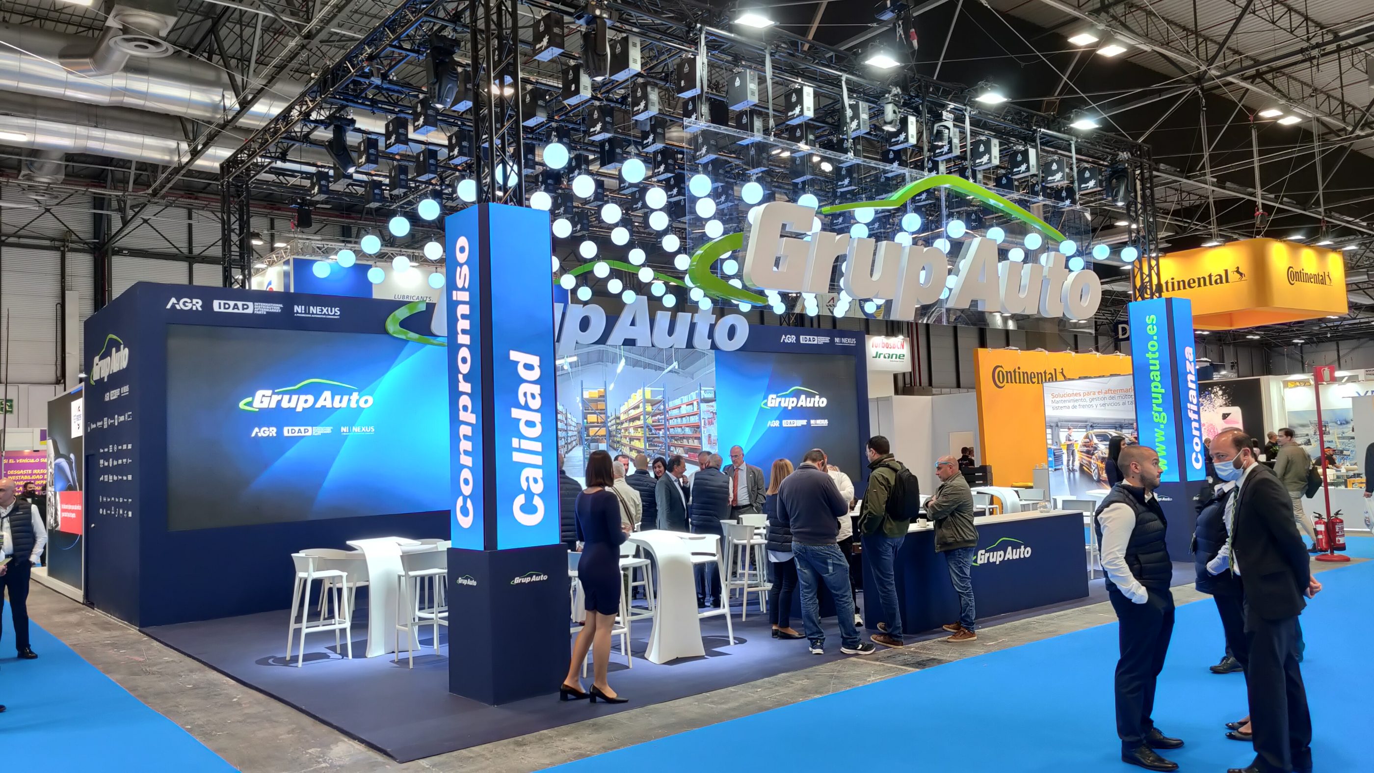 Evento con pantallas LED